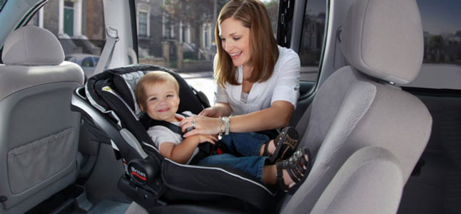 Những lưu ý khi sử dụng ghế ngồi xe ô tô cho trẻ em